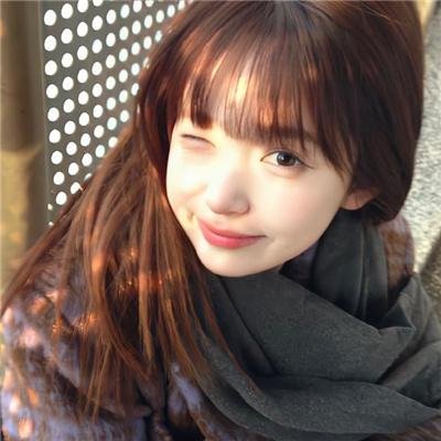 纸板屋女孩
